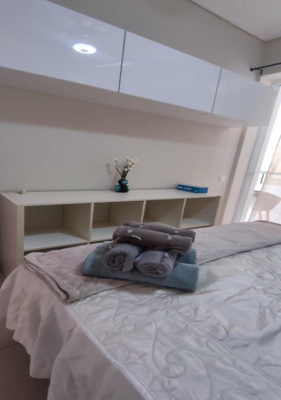 Apartment In A Quiet Location. Athen Exterior foto